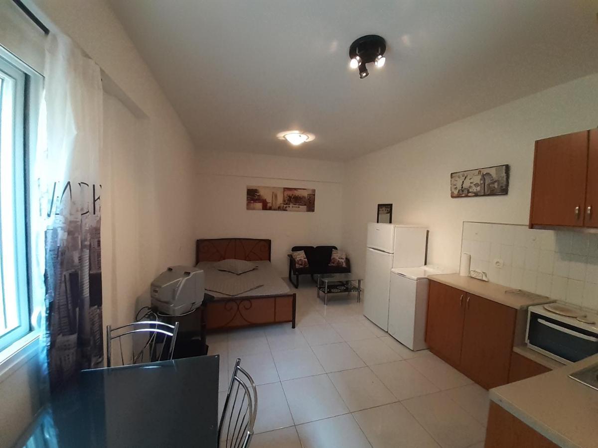 Apartamento Yellow House Kalamata Exterior foto